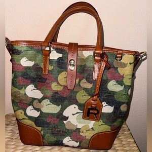 Dooney & Bourke handbag